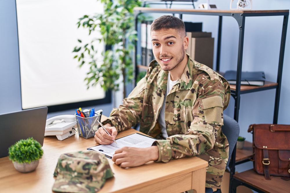 Transitioning Out of the Military? Here’s Your Checklist and Timeline