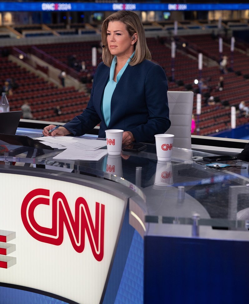 Brianna Keilar CNN desk